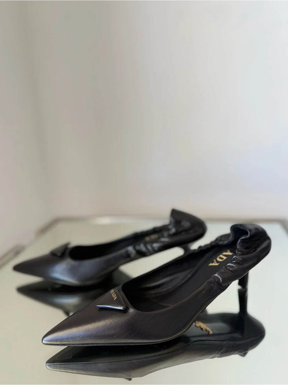 New Prada Pointed-Toe Pumps 37.5 $1,250